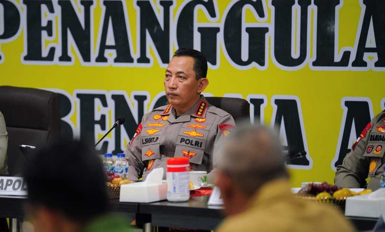Kapolri Pimpin Rakor Bencana dengan Forkopimda Sumut, Bahu Membahu Tangani Bencana