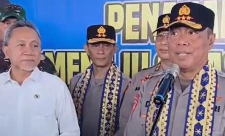 Polri Perkuat Ketahanan Pangan Nasional: Wakapolri Bersama Menko Pangan Tanam Jagung di Lampung Selatan