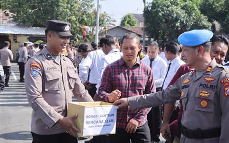 Polres Kediri Galang Donasi dari Anggota Untuk Korban Bencana Aceh Sumatera