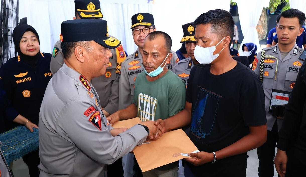Wakapolri Tinjau Posko Antemortem DVI di Sumatera Barat, Pastikan Proses Identifikasi Korban Berjalan Optimal