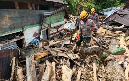 Tim K9 Polri Temukan Sesosok Mayat Wanita di Depan Gereja GKPA Huta Godang, Batang Toru