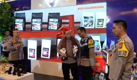 Kobin, Cara Bhabinkamtibmas Polri Lebih Dekat dengan Warga