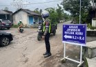 Pasca Putus Jembatan Sukowiryo, Polres Bondowoso Maksimalkan Pengaturan Lalu Lintas
