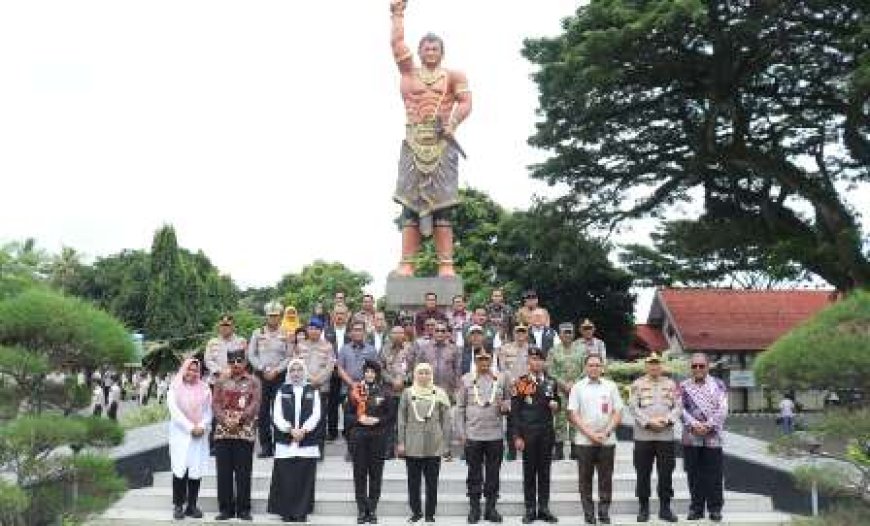 Gubernur dan Kapolda Jatim Resmikan Sarana Prasarana SMAN 2 Taruna Bhayangkara di Banyuwangi