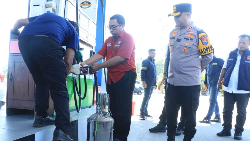 Polres Gresik Pantau SPBU Pastikan Stok Aman di Libur Lebaran