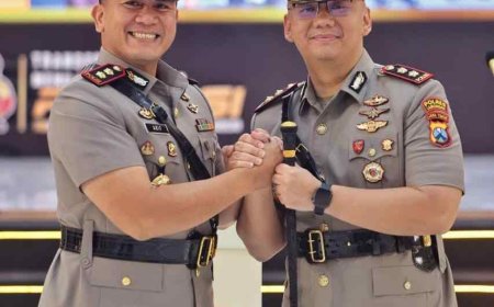 AKBP Adhytiawarman Resmi Jabat Kapolres Lamongan Gantikan AKBP Arif  Fazlurrahman