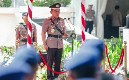 Kapolri Pimpin Upacara Hari Juang Polri 2026 di Surabaya