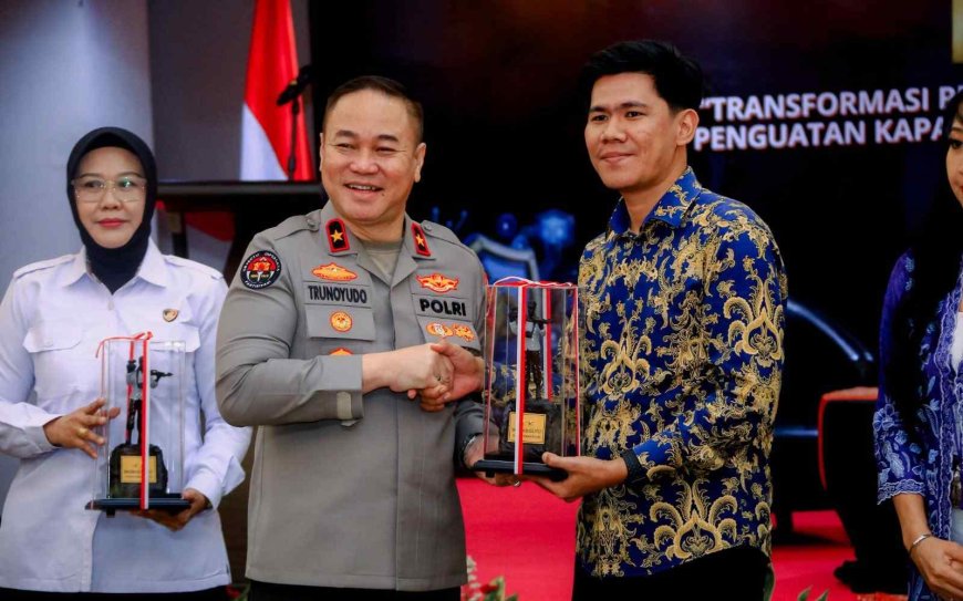 Polri Gelar Dialog Penguatan Internal untuk Hadapi Ancaman Love Scamming di Era Digital