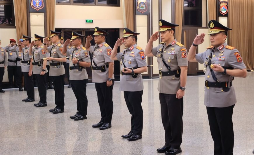 Kapolri Pimpin Sertijab di Mabes Polri